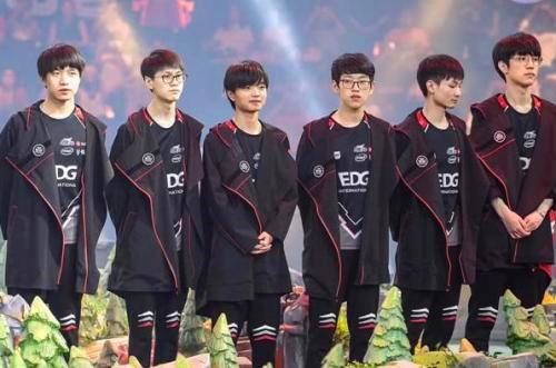 成為場上的 成為場上的