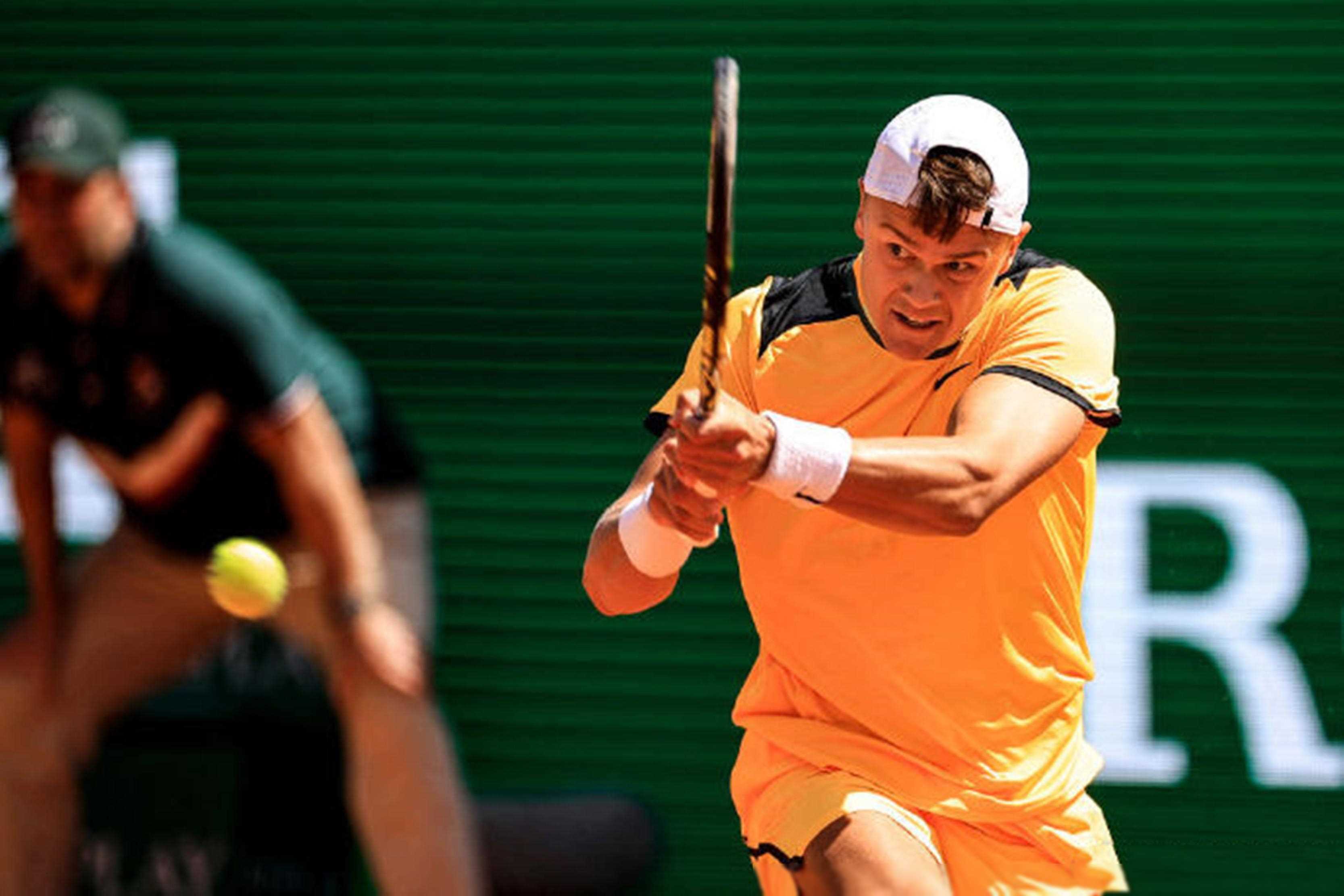 足球是一项 足球是一项