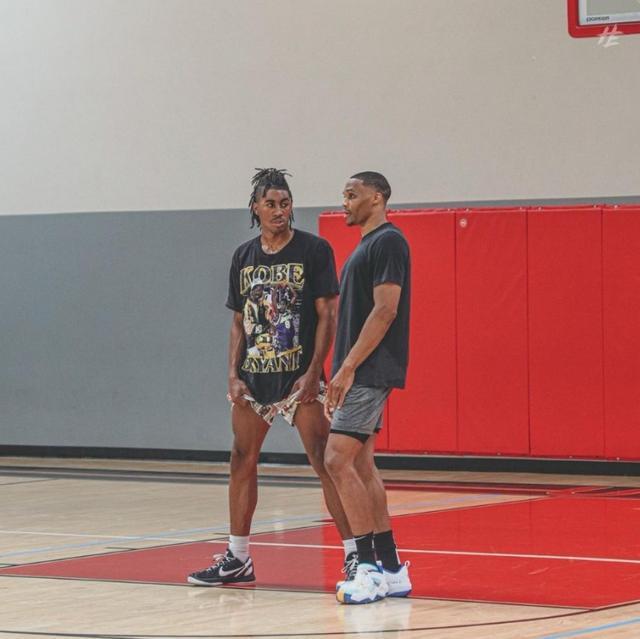 侵蚀观赛信 侵蚀观赛信