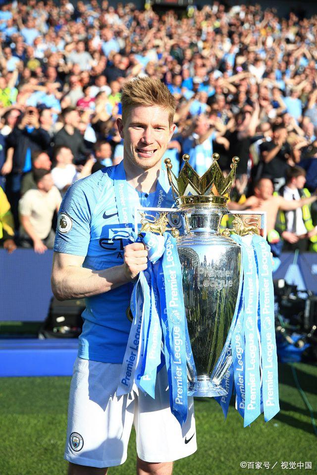 此前连续缺席4场！雄鹿官方：字母哥今日对阵尼克斯迎来复出